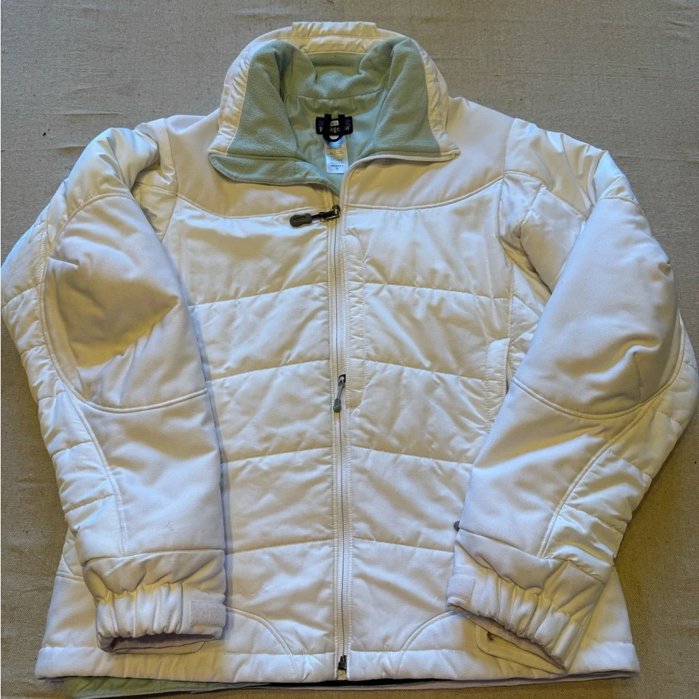 Women’s Patagonia White Winter Jacket - Picture 1 of 10
